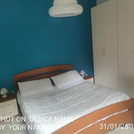 Raffaella בית נופש *