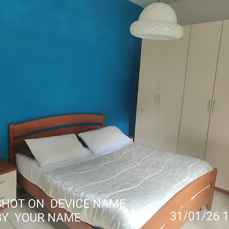 Raffaella בית נופש *